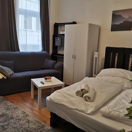 Center Altstadt Apartment *